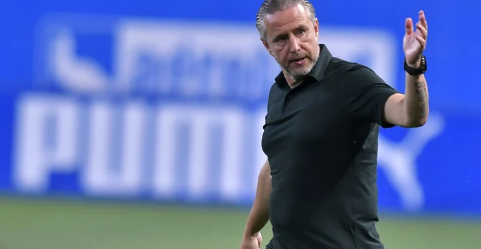 Laurențiu Reghecampf  liber de contract. Foto Sportpictures