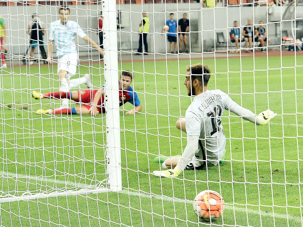 Golul primit de Steaua a declanşat haosul la clubFOTO: Sportpictures.eu