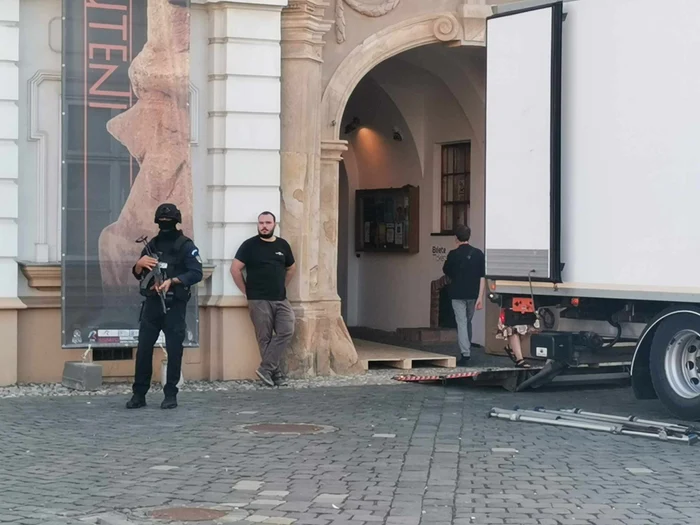 Operațiunea "Brâncuși" la Timișoara FOTO Ștefan Both