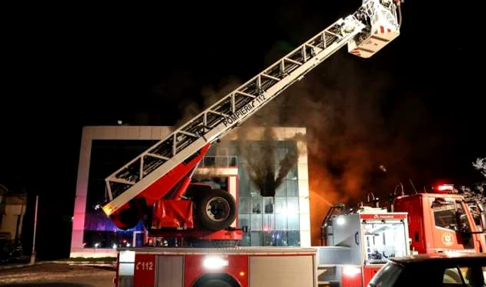 Incendiu stins de pompierii din Ilfov. FOTO Arhivă