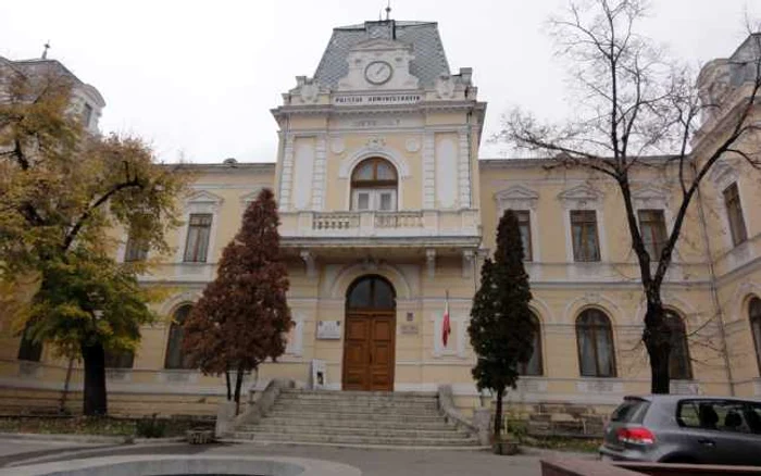 Evenimentul va avea loc la Muzeul Judeţean Olt din Slatina...