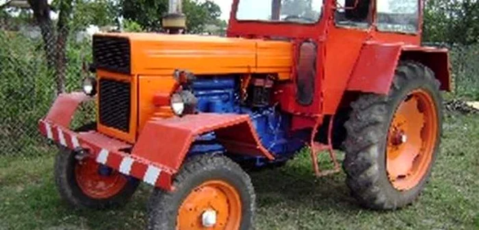 Tractorul sustras a fost oprit în judeţul Brăila