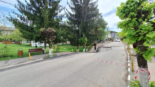 Cercetarea zonei. FOTO Institutul Național de Cercetare-Dezvoltare pentru Fizica Pământului