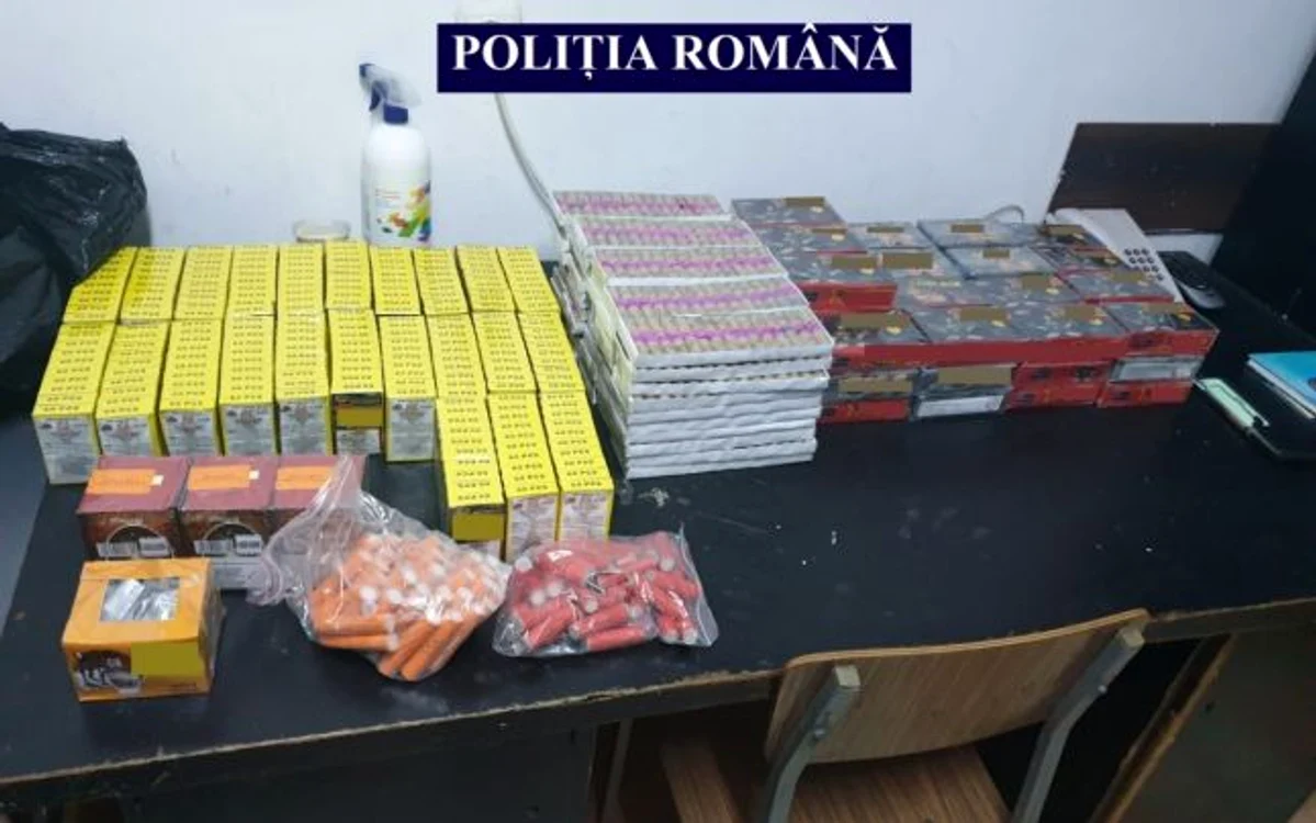 Obiectele pirotehnice au fost confiscate de poliţişti FOTO IPJ Călăraşi