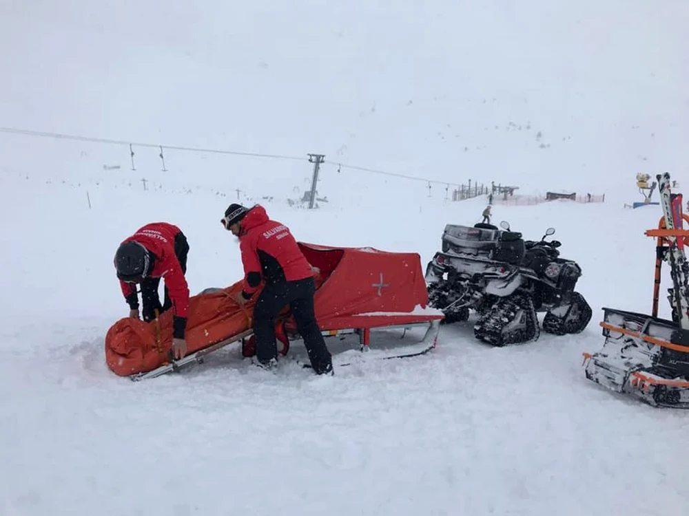 Salvamont Sinaia, intervenţie pe pârtie FOTO Salvamont Sinaia