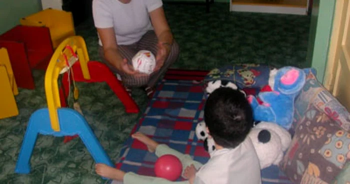 Tinerii cu probleme au un nou centru de reabilitare în oraşul lor