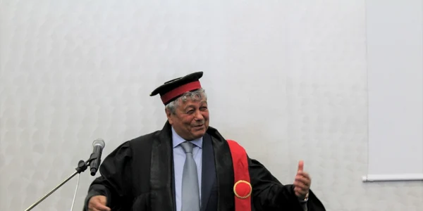 Mircea Lucescu foto