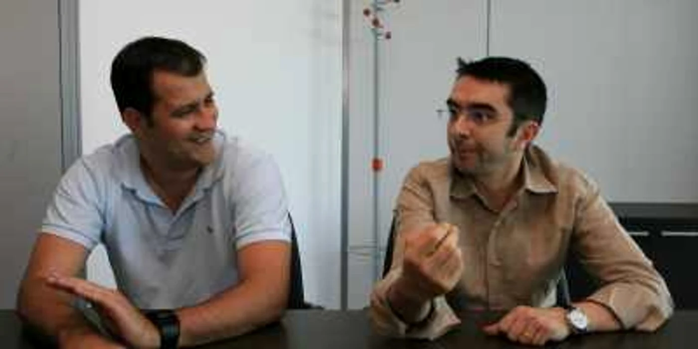 Huidu şi Găinuşă în redacţia Kiss FM Foto: Lucian Muntean