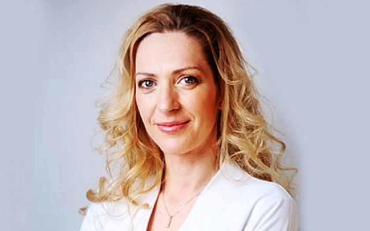Laura Ghibu e medic şi ţine un curs prin care îi învaţă pe medicii suedezi cum să prevină infecţiile nosocomiale din spitale. FOTO Arhivă personală