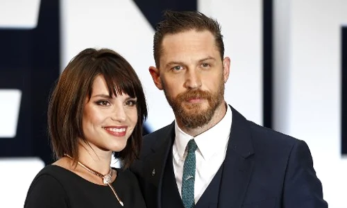 Tom Hardy și soția lui, Charlotte Riley, au împreună doi copii  jpeg