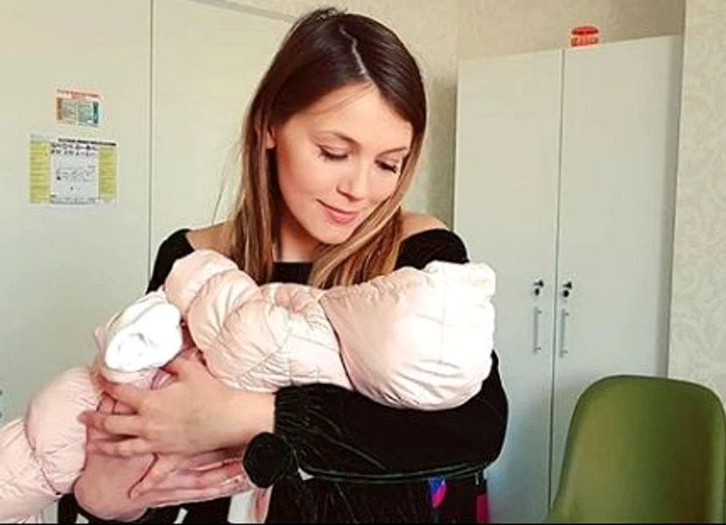 Andreea Ibacka a fost externată din maternitate