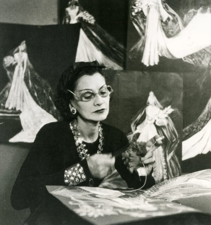 coco chanel acasa 1 jpg jpeg