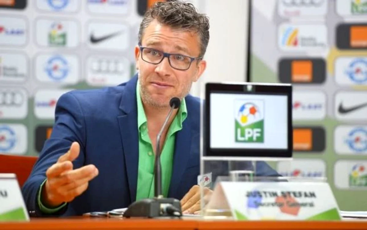Secretarul general al Ligii Profesioniste de Fotbal, Justin Ştefan