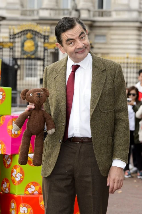 Mr Bean celebrates 25 years with a trip to Buckingham Palace, London, Britain   04 Sep 2015 jpeg