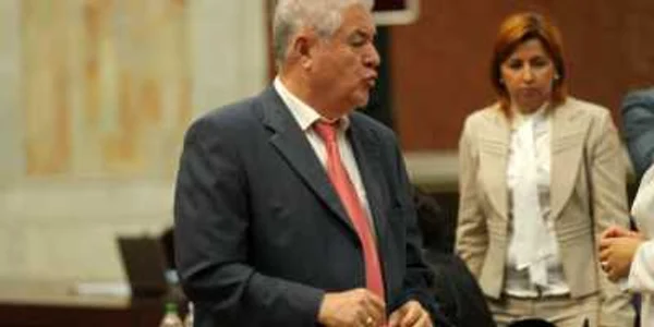 voronin in parlament foto tudor iovu