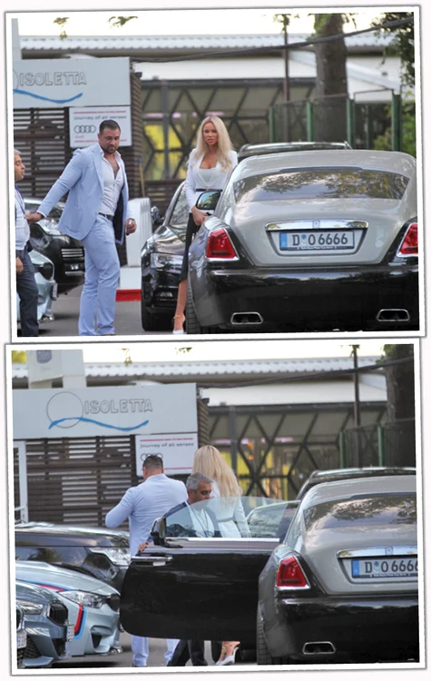 Iubitul vedetei dă un bacşiş generos pentru ca maşina să-i fie parcată în siguranţă şi ca să nu piardă vremea