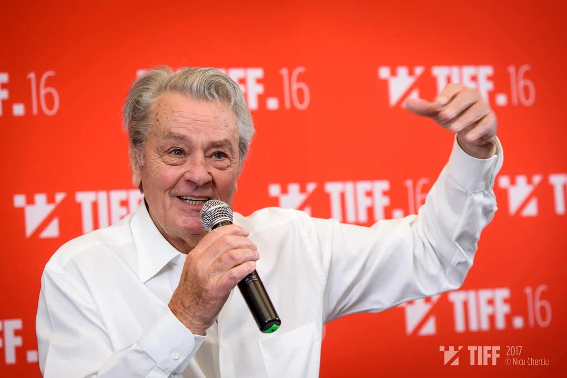 Alain Delon s-a stins din viață la 88 de ani din cauza unei forme agresive de cancer limfatic