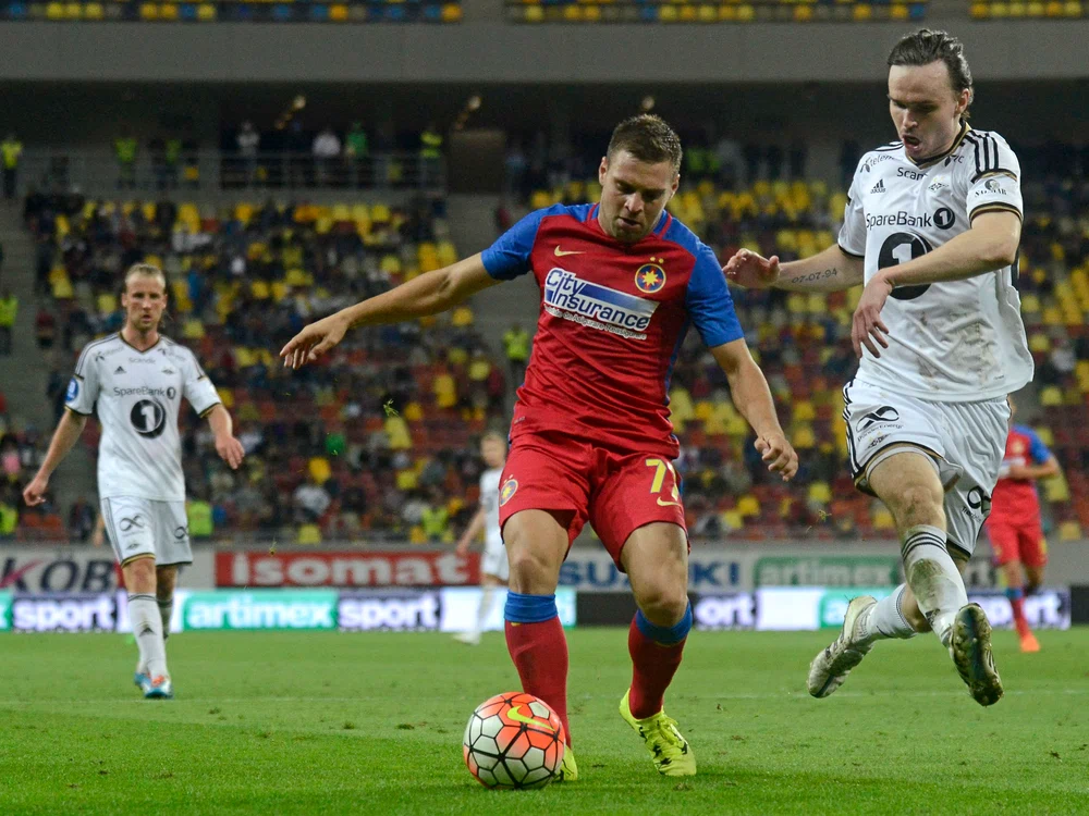 
    Mijlocaşul este unul dnitre cei mai titraţi jucători ai FCSB-ului din ultimul deceniu, el câştigând 7 trofee cu roş-albaştrii printre care şi ultimele trei titluriFoto: Click!  