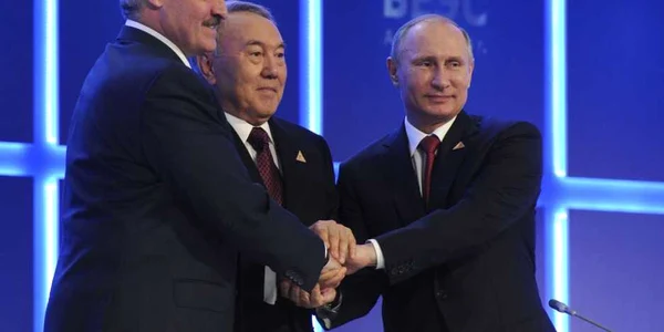 Vladimir Putin Nursultan Nazarbaiev Aleksandr Lukaşenko FOTO Reuters