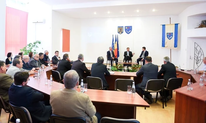Vicepremierul Ungariei, Semjen Zsolt: «Președintele Klaus Iohannis a început un fel de dialog prin care se acceptă parțial autonomia ținutului secuiesc» jpeg