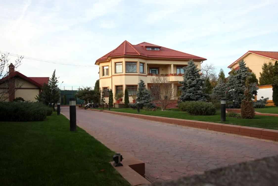 Gabi Bădălău şi Claudia Păstrăşcanu se află în plin proces de divorţfoto: Arhivă