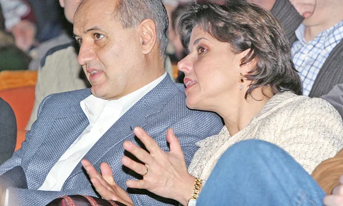 George Copos a fost eliberat condiţionat pe 7 aprilie, după ce a stat după gratii un an şi o lună  Soţia Cristiana l a susţinut în permanenţă jpeg