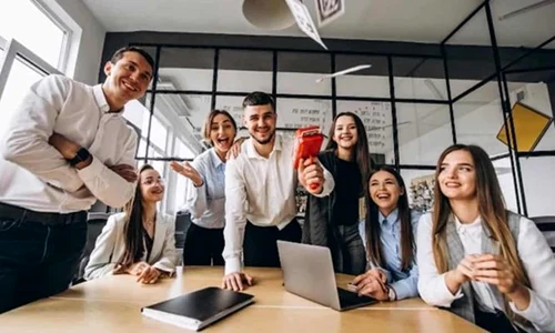 Angajati ferici FOTO CPO Magazine jpg