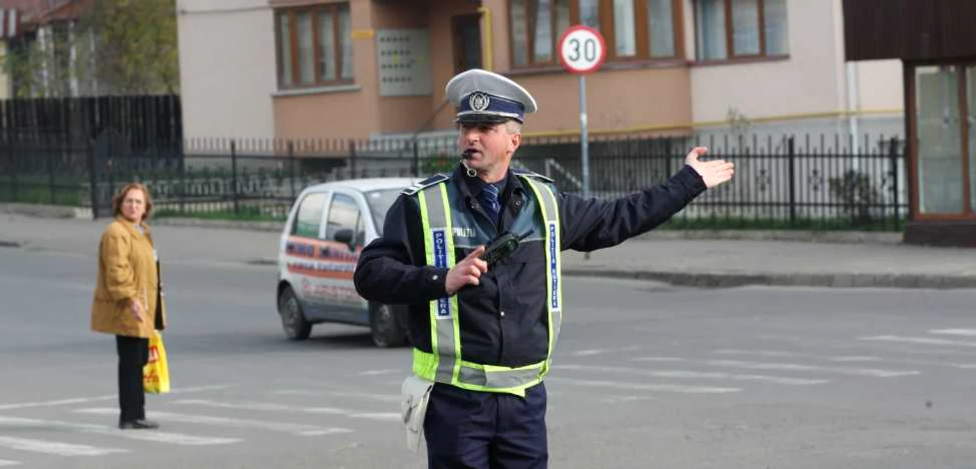 Peste 100 de poliţişti de la Brigada Rutieră vor fi prezenţi pe străzi în noaptea de Înviere
