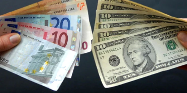 Bacău: Investitorii străini au tăiat din fondurile pentru Bacău