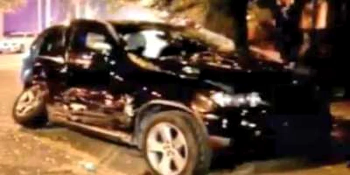 Andrei Andronie şi-a distrus bolidul în accidentul provocate în noiembrie 2011