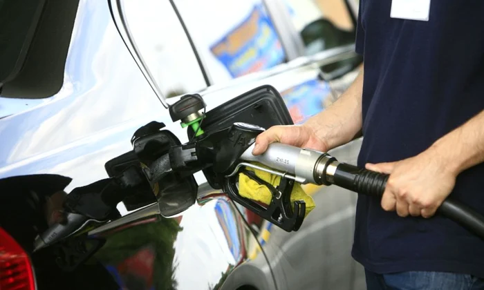 benzinarie benzina motorina carburanti foto adevarul