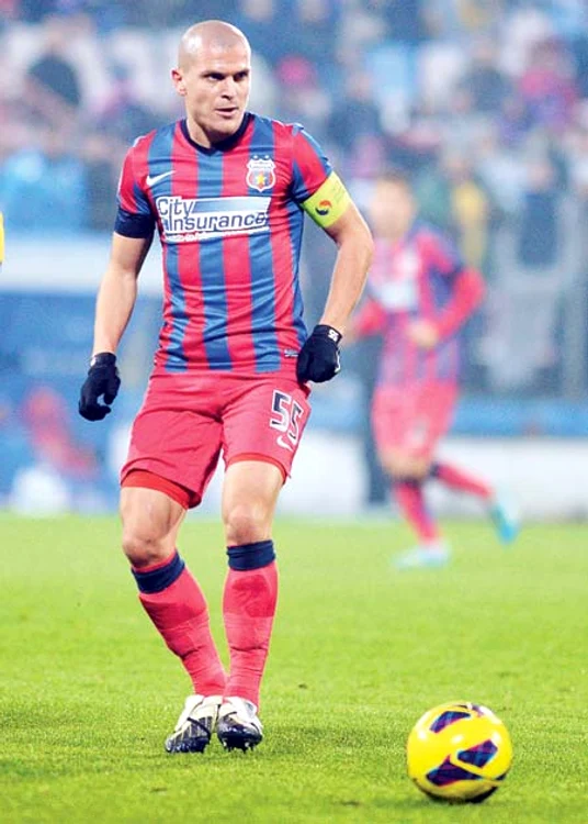 
    Bourceanu nu  a lipsit în nici un  meci disputat de  Steaua în turul  campionatului (Foto: Răzvan Păsărică)  