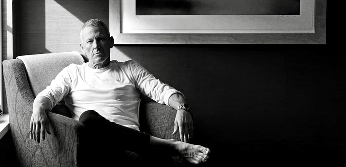 Lance, într-o fotografie semnată Liz Kreutz
