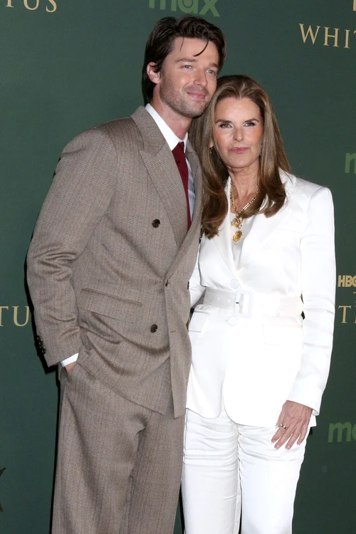 Patrick Schwarzenegger și mama sa, Maria Shriver. FOTO: Profimedia
