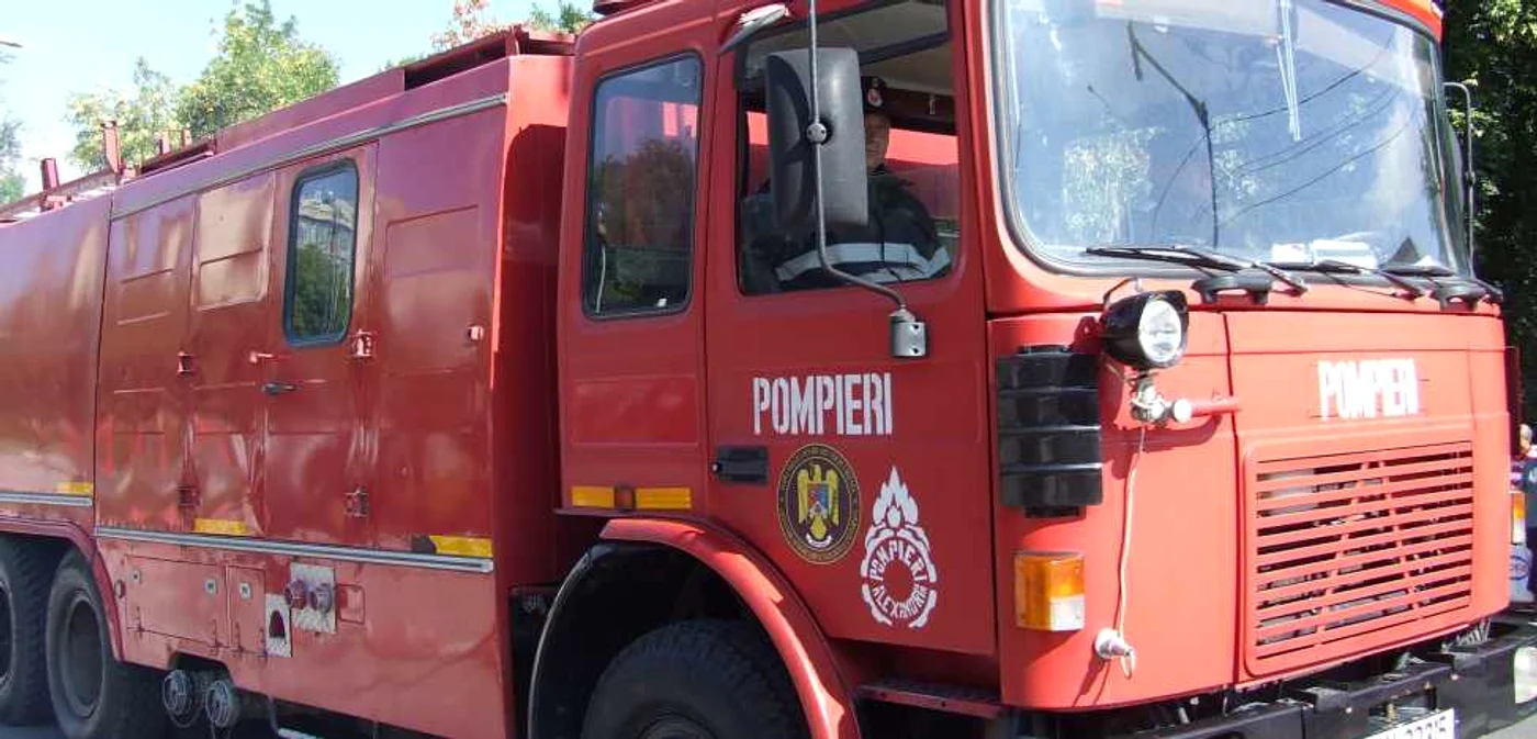 Pompierii au intervenit de urgenţă