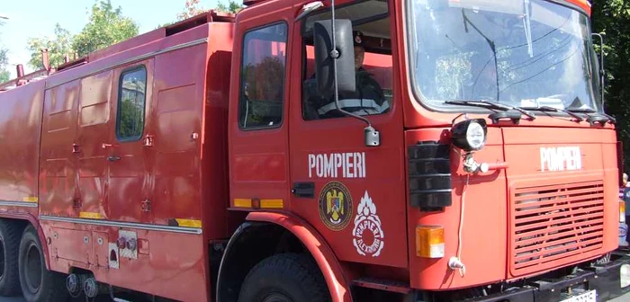 Pompierii au intervenit de urgenţă