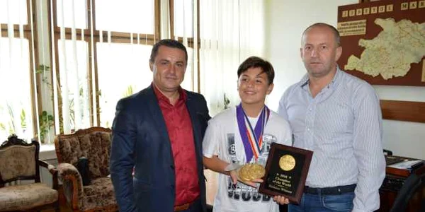 mark sebastian mesaros