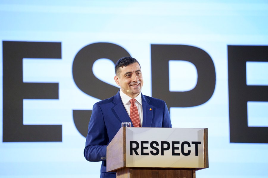 „Un autist, un mincinos, leneșul care stă în cârciumi”. Descrierile batjocoritoare făcute de Simion contracandidaților săi la prezidențiale