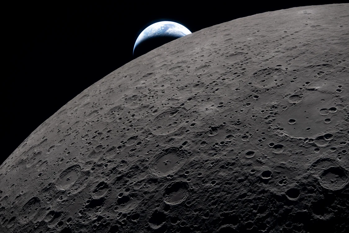 Pământul, surprins marți, 7 aprilie. Imagine denumită „Apus al Pământului”  FOTO: NASA 
