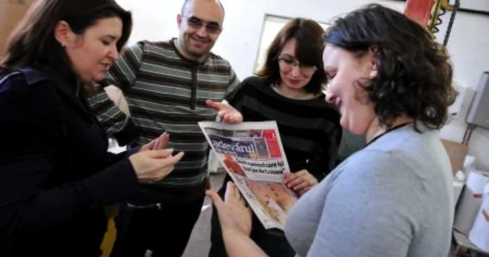 Craiova: Un an de AdS - Pe legitimaţia noastră de presă scrie Numărul 1