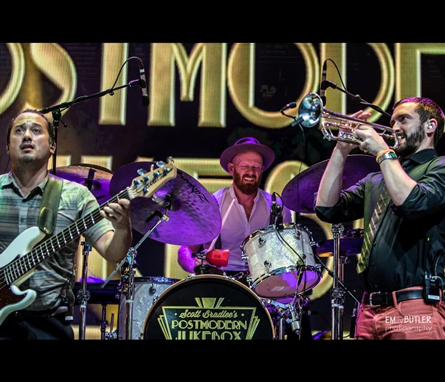 Scott Bradlee’s Postmodern Jukebox sau experiența de concert ca o petrecere în stilul Great Gatsby jpeg