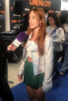 Andra Gogan a venit singură la film Sursa: Alina Erimia