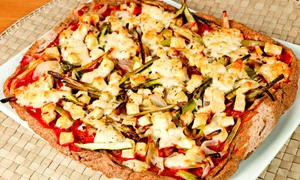 pizza cu legume shutterstock 32239237 jpeg
