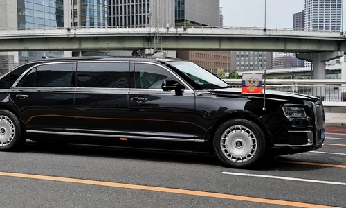 limuzina lui Vladimir Putin accident sau atentat (1) jpg