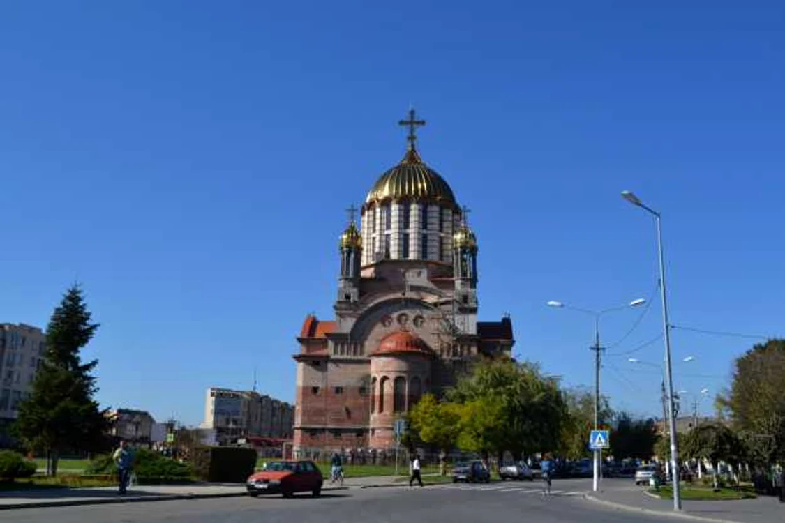 cele mai ciudate case din romania