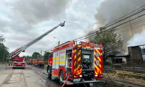 Incendiu violent la Ploiești ISU Prahova (6) jpeg