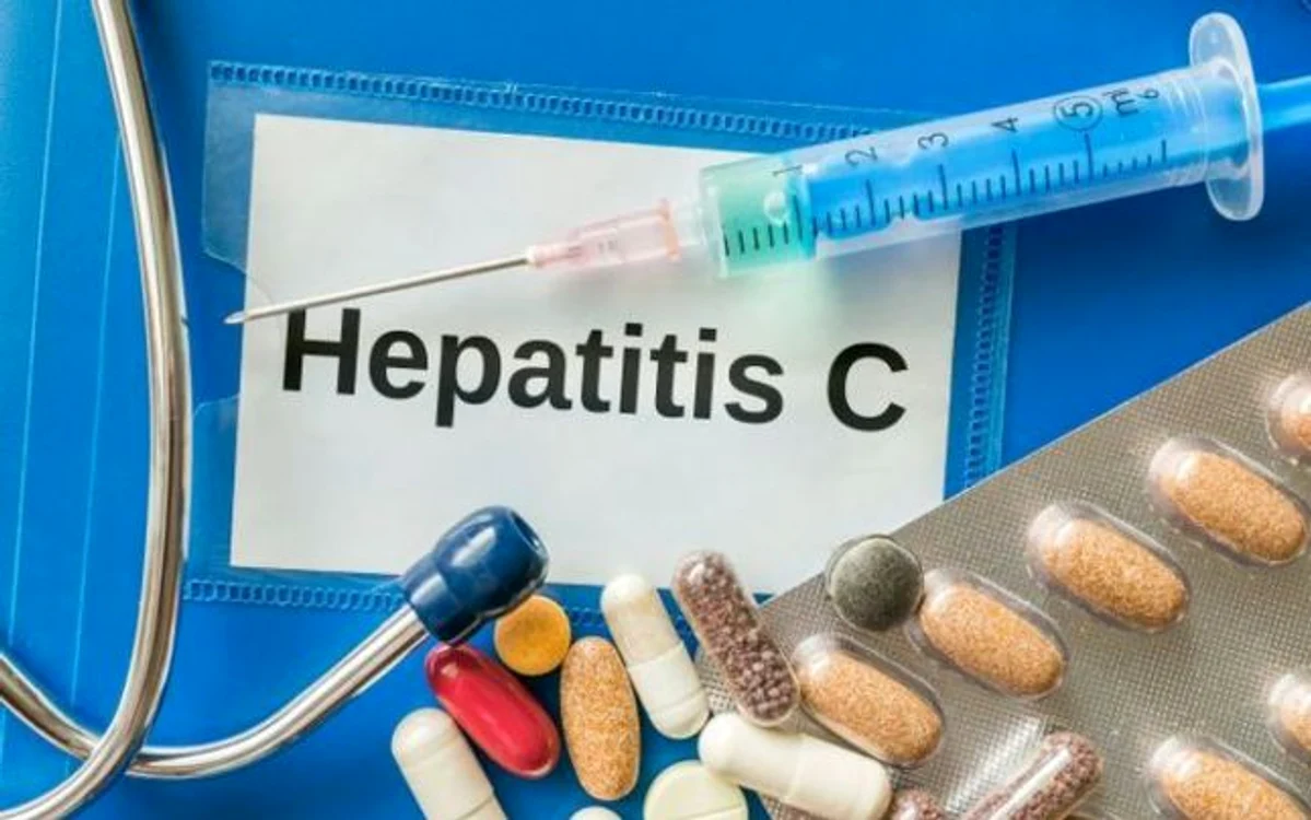 Hepatita C nu atacă doar ficatul! Opinia medicului