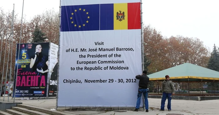 Ultimele pregătiri pentru vizita lui Jose Manuel Barroso la Chişinău. Foto: Dumitru Goncear