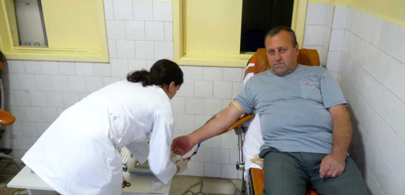 Giurgiuvenii care vin sa doneze primesc bonuri în valoare de 63 de lei