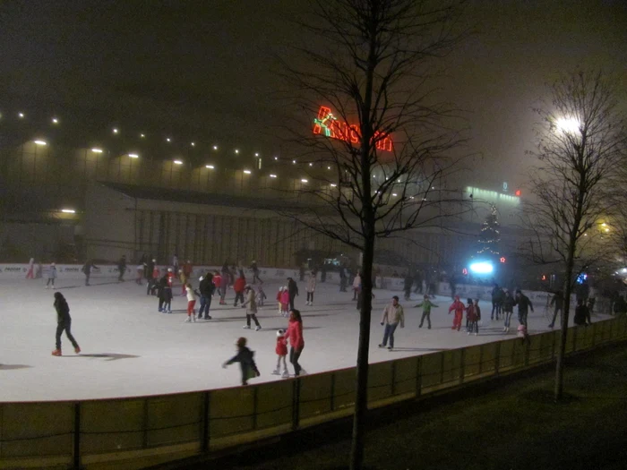 Patinoarul Ice Dream din Timişoara Foto: Ştefan Both
